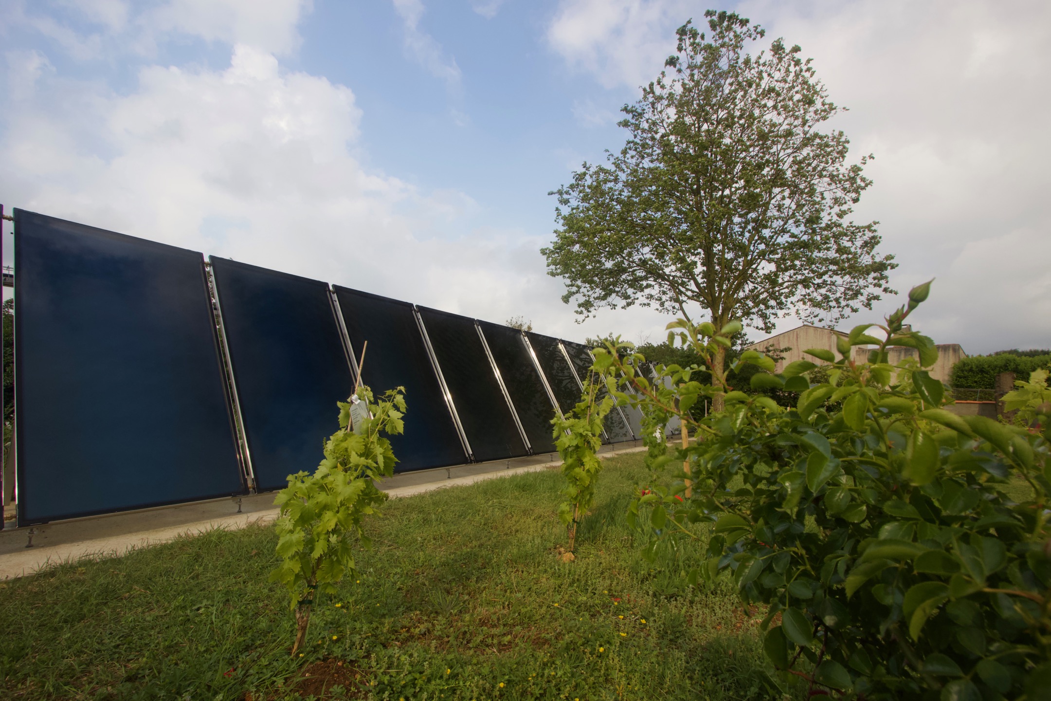 L’énergie solaire pour l’eau chaude, le chauffage et … la piscine !